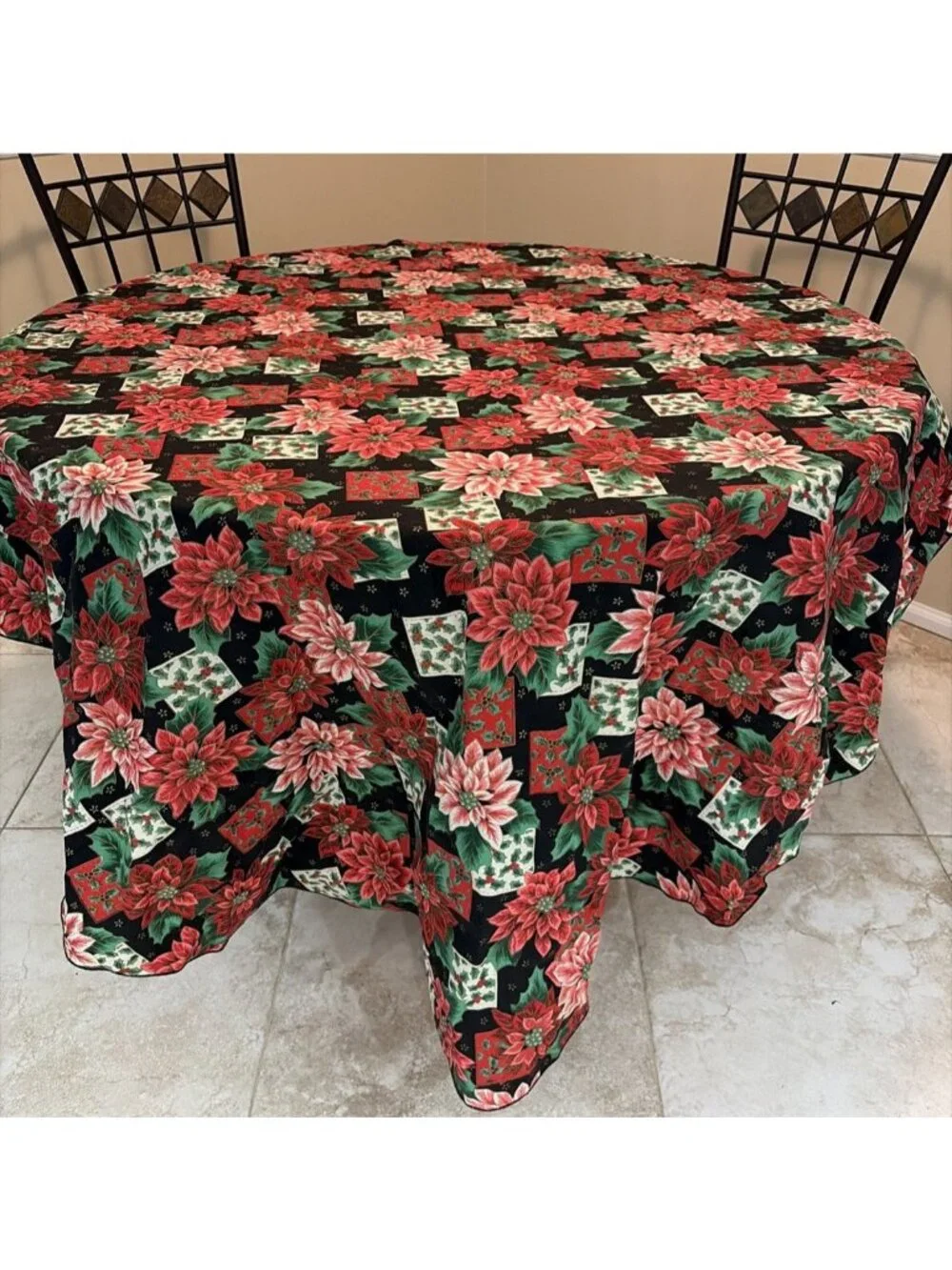 BARTH & DREYFUSS Holiday Tablecloth Poinsettia Coated Fabric Oval 60X82